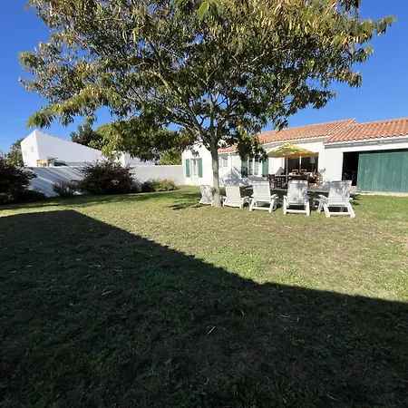 בית נופש Loizeau 3 *